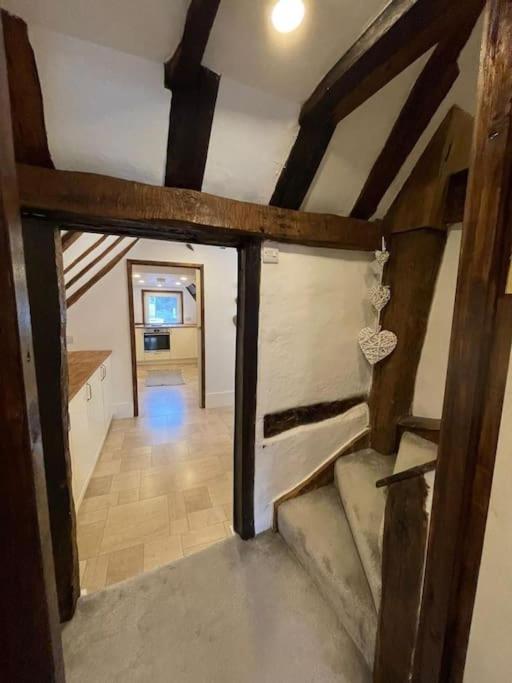 Rural Country Suites - Judge'S Lodge East Grinstead Eksteriør billede